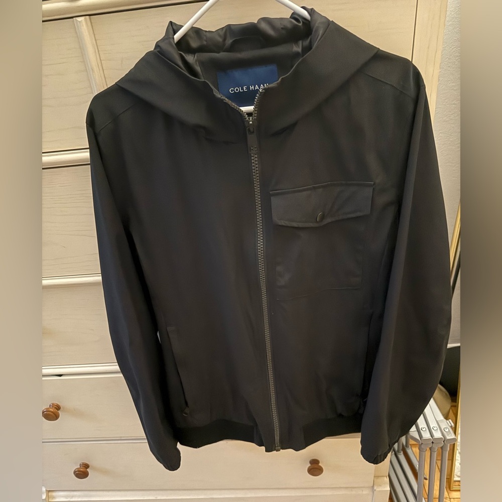 Cole Haan men’s rain jacket size small